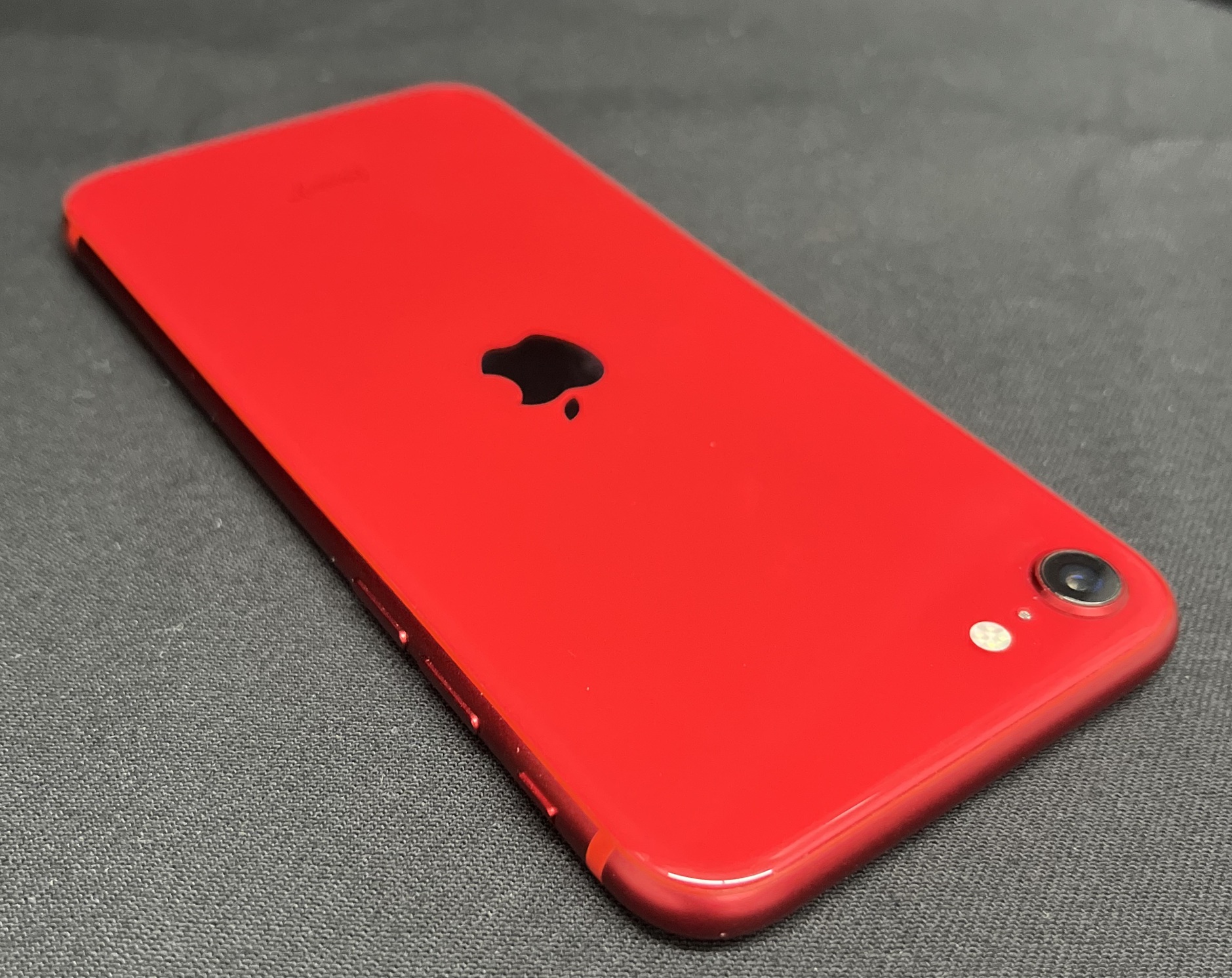 iPhone SE MHGR3J/A